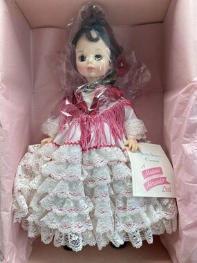 Madame Alexander Carmen #1410 Opera Series Doll 1984 Box & Tag Vintage